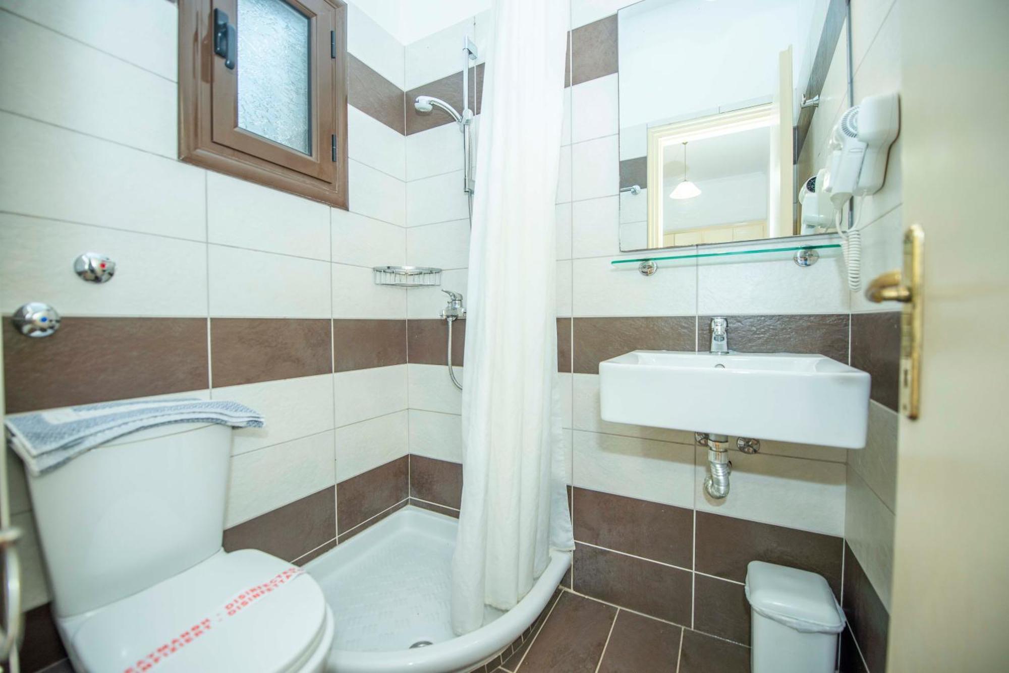 Fiona Apartments Roda  Ngoại thất bức ảnh