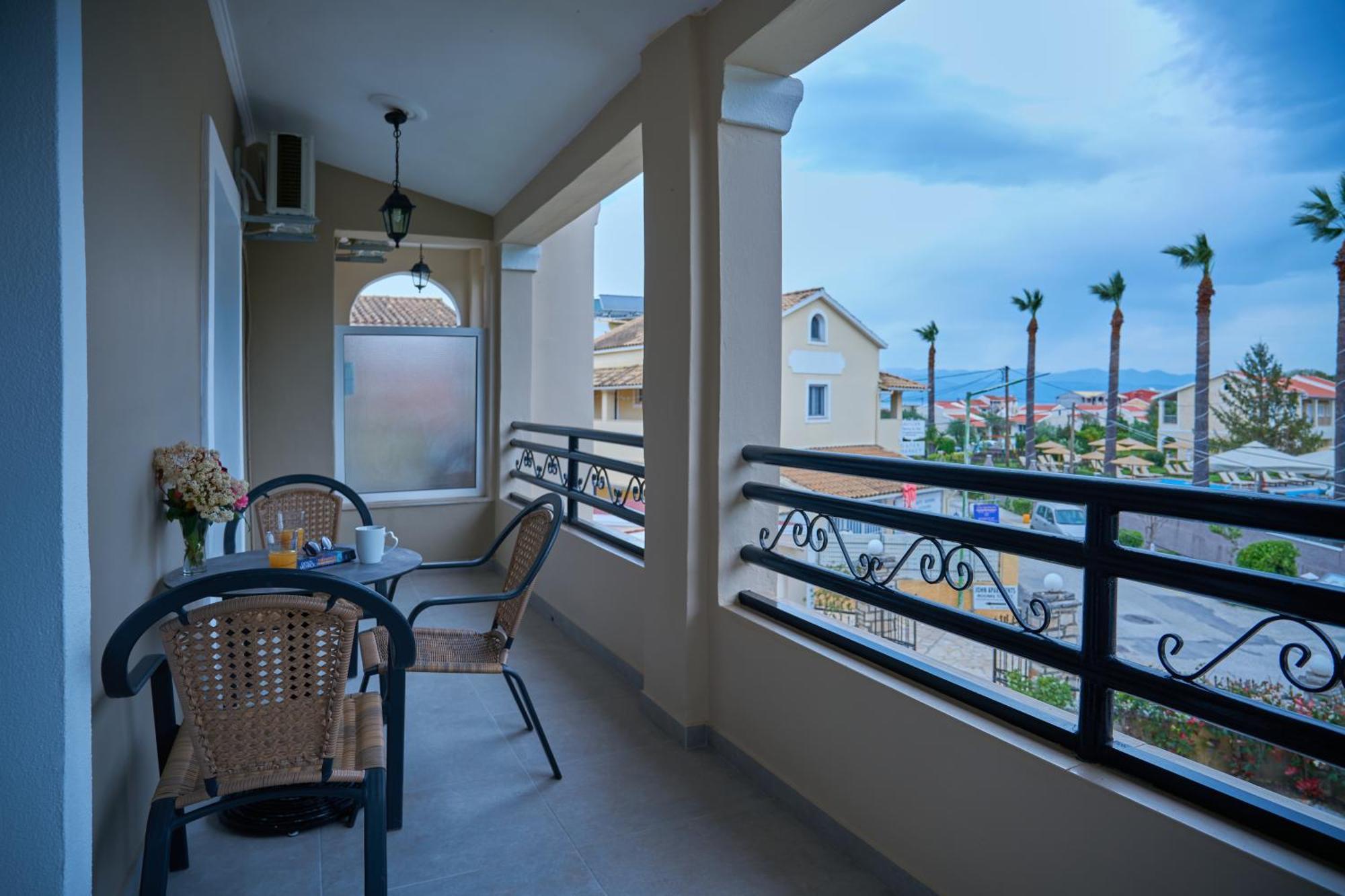 Fiona Apartments Roda  Ngoại thất bức ảnh